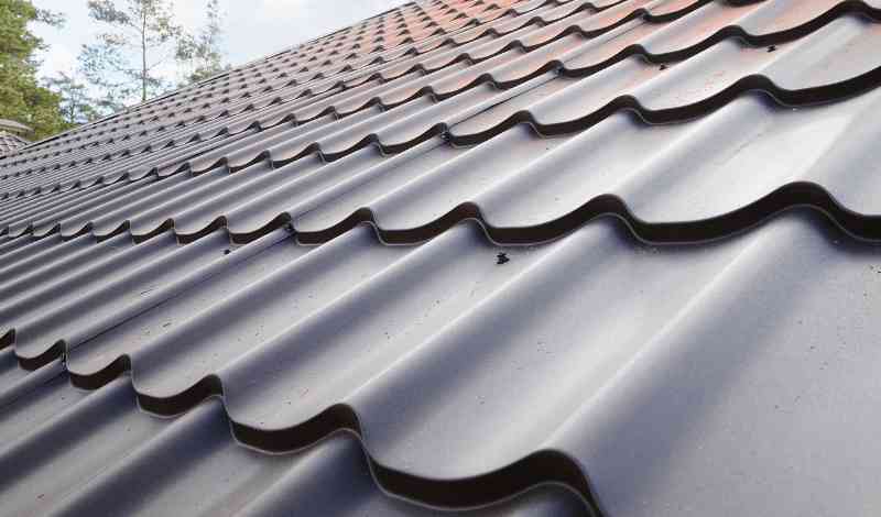 how-long-does-a-metal-roof-last